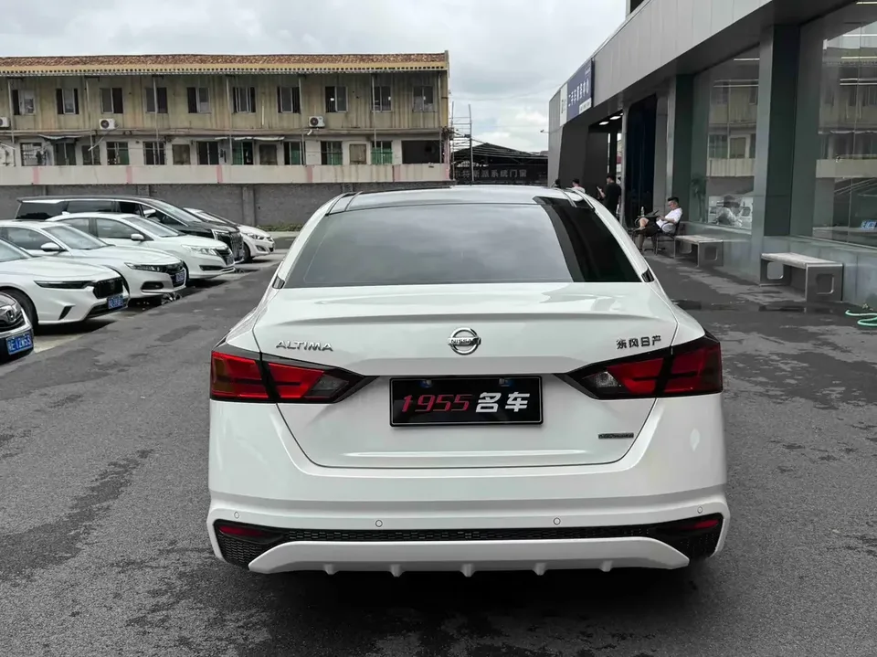 Nissan Altima Sound of nature 2021 2.0L XL Comfort Edition 2022 — thumbnail 2