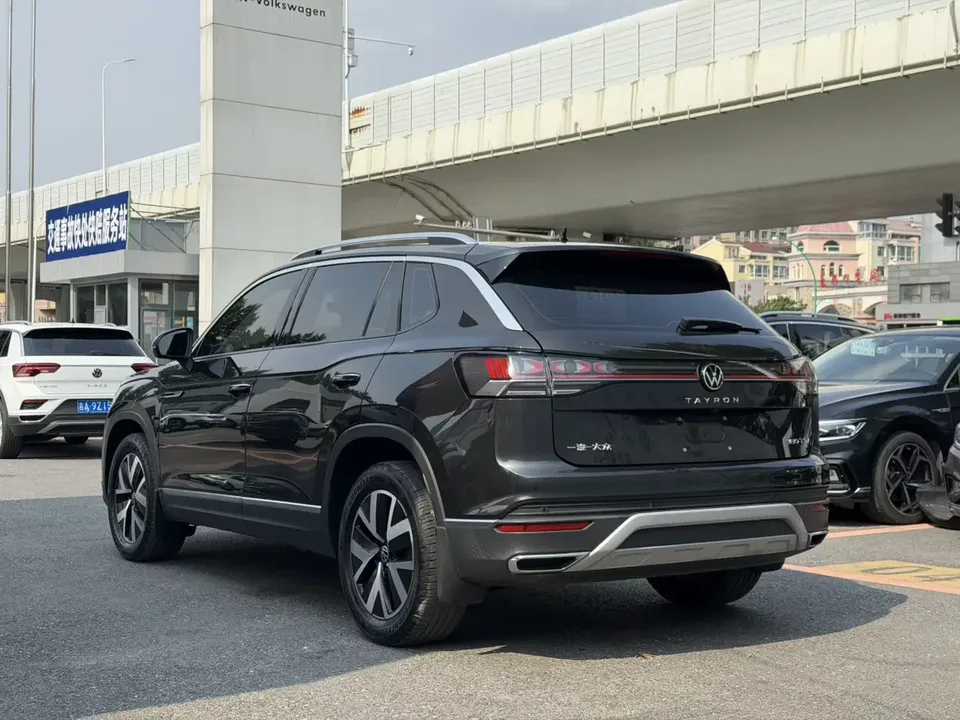 Volkswagen Tayron Tanyue 2023 280TSI 2WD Luxury Plus Advanced Edition 2023 — thumbnail 2