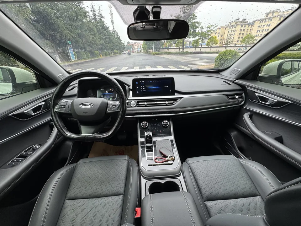 Chery Tiggo 8 Tiggo 8 2025 Excellence Edition 230TCI Automatic Deluxe Edition 2024 — thumbnail 5