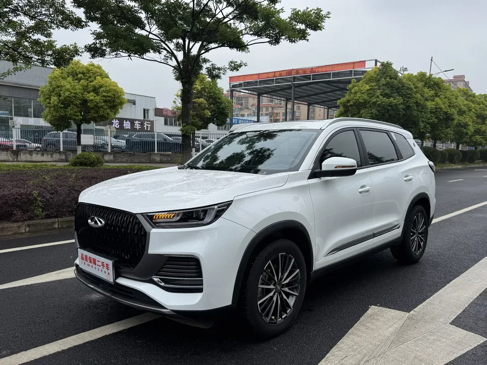 Chery Tiggo 8 Tiggo 8 2025 Excellence Edition 230TCI Automatic Deluxe Edition 2024 — photo 1, buy with delivery to Moscow