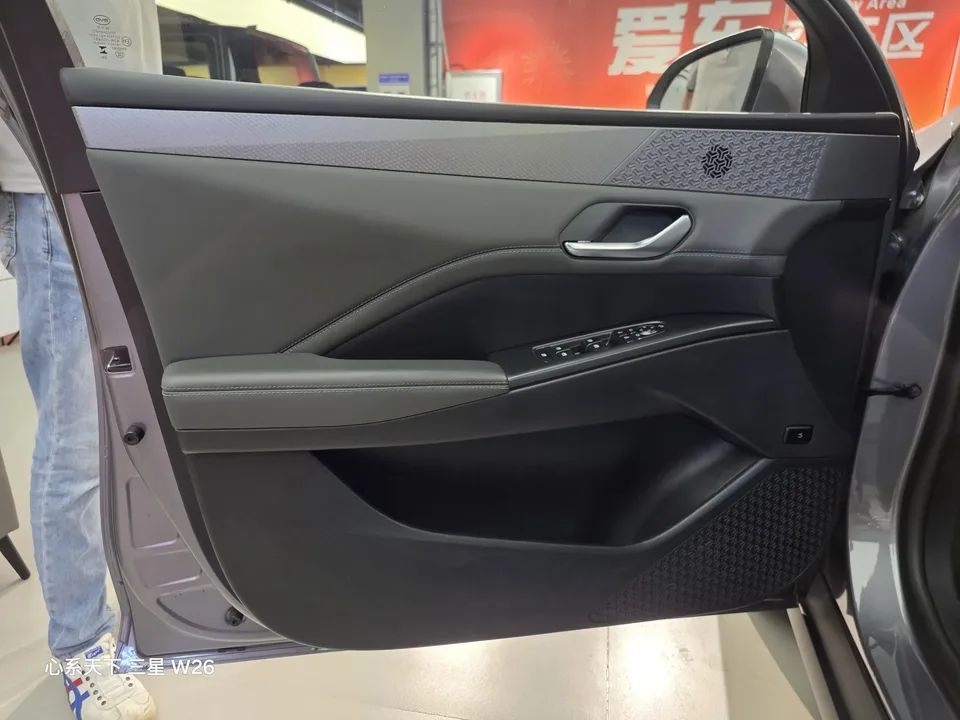 BYD Qin PLUS EV Qin PLUS EV 2025 Smart Driving Edition 510KM Leading Edition 2025 — thumbnail 5