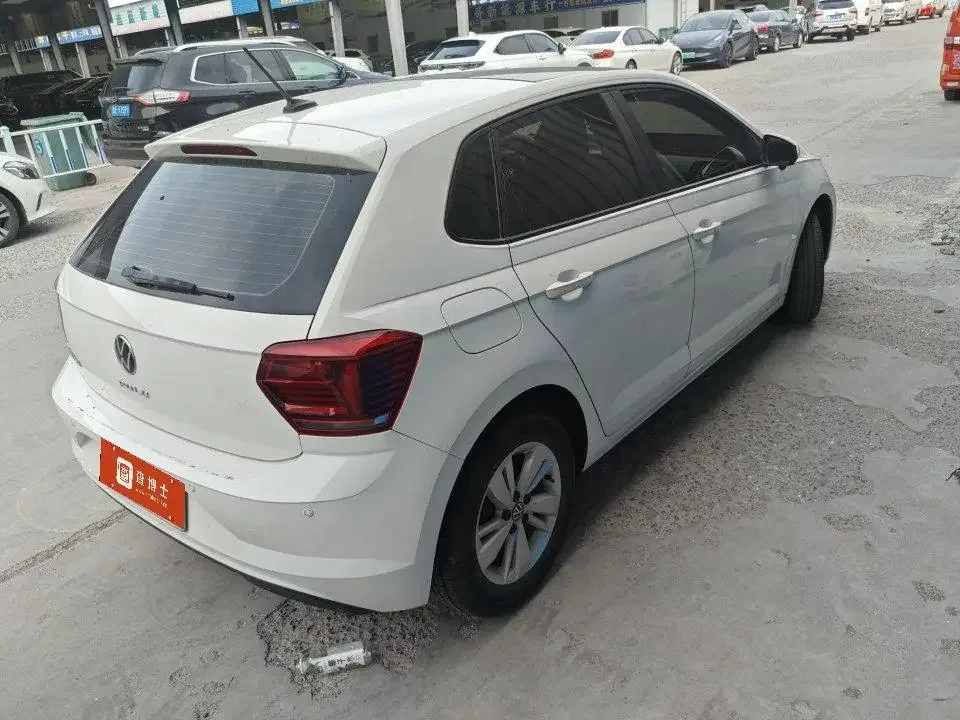 Volkswagen Polo Polo 2021 Plus 1.5L Automatic Panoramic Enjoyment Edition 2023 — thumbnail 4
