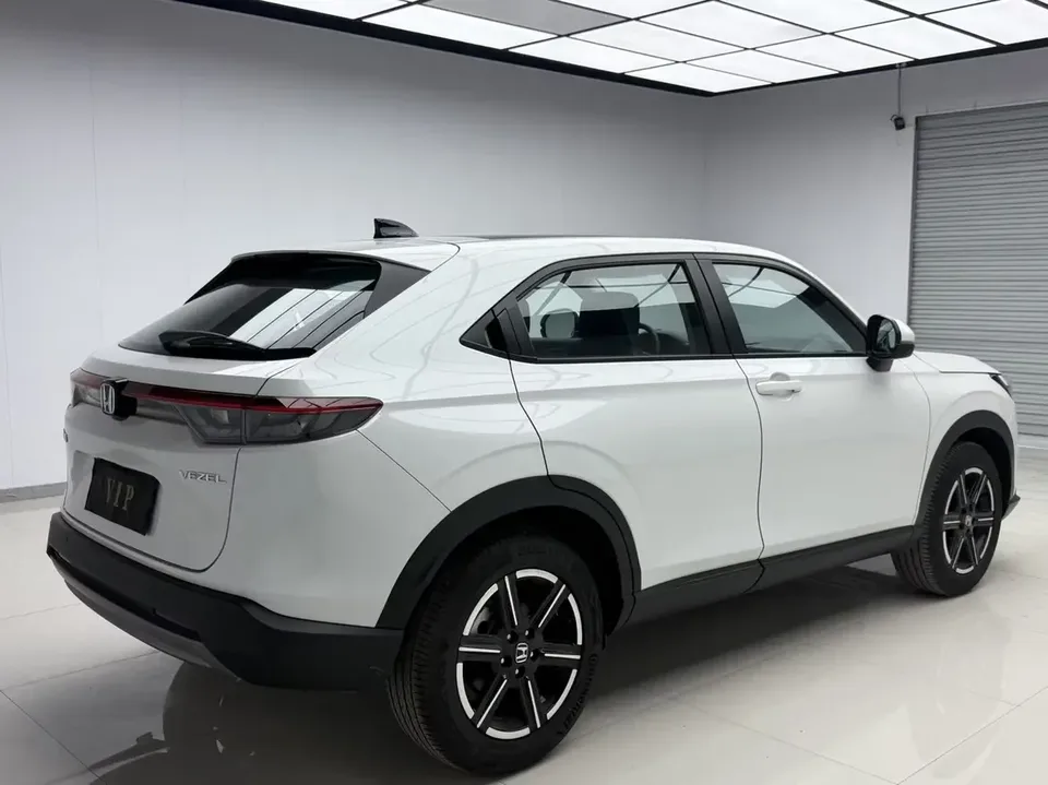 Honda VEZEL Binzhi 2023 1.5L CVT Technology Edition 2023 — thumbnail 2