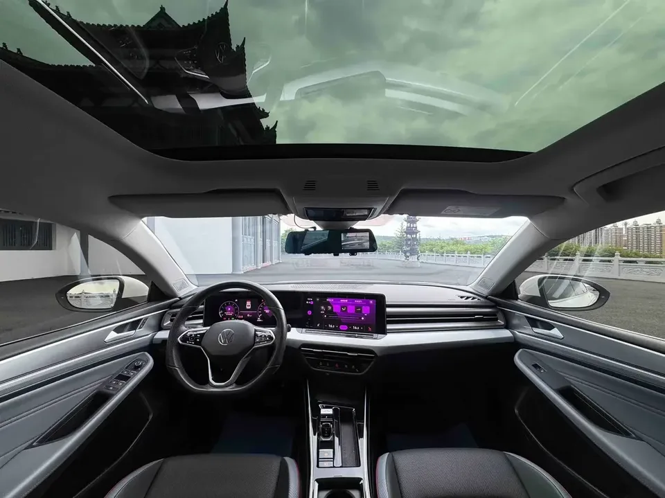 Volkswagen Lamando Lingdu 2022 Lingdu L 280TSI DSG Cool Edition 2022 — thumbnail 4