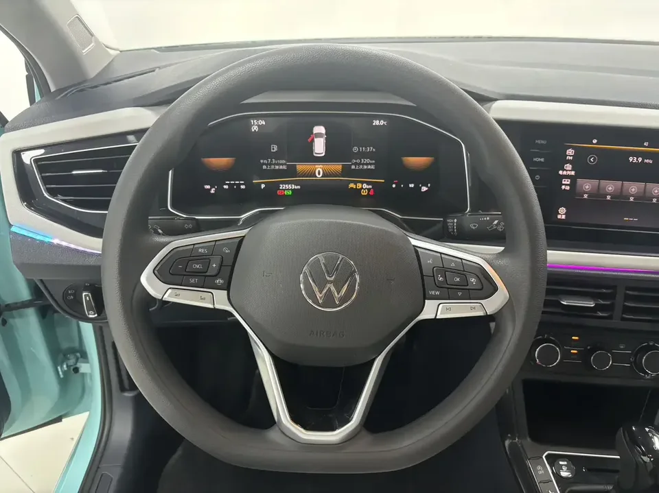 Volkswagen Lavida Lavida 2023 New 1.5L Automatic New Edition 2023 — миниатюра 4