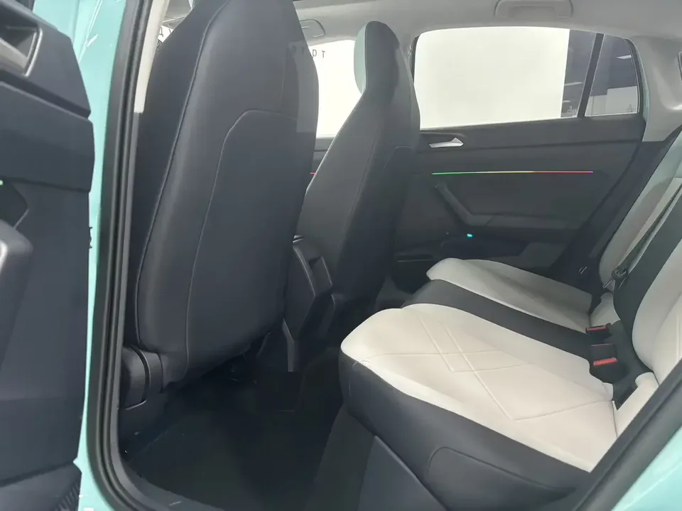 Volkswagen Lavida Lavida 2023 New 1.5L Automatic New Edition 2023 — миниатюра 5