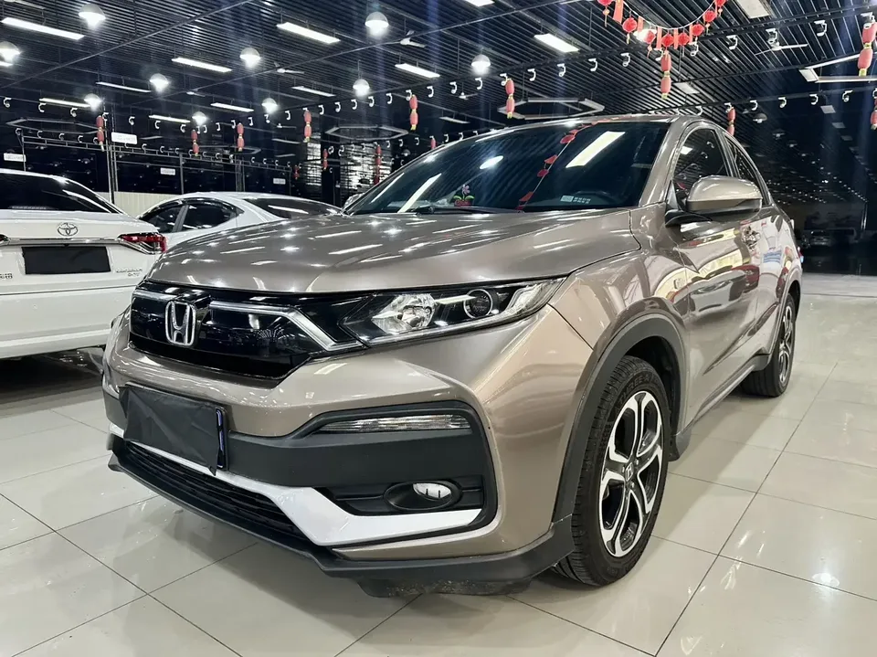 Honda WR-V HondaXR-V 2021 1.5L CVT Comfort Edition 2022 — photo 1, buy with delivery to Moscow