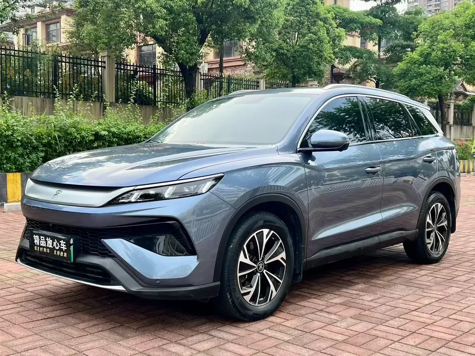BYD Song Pro DM Song Pro DM 2025 Second generation intelligent driving version DM-i 75KM leading model 2025 — photo 1, buy with delivery to Moscow