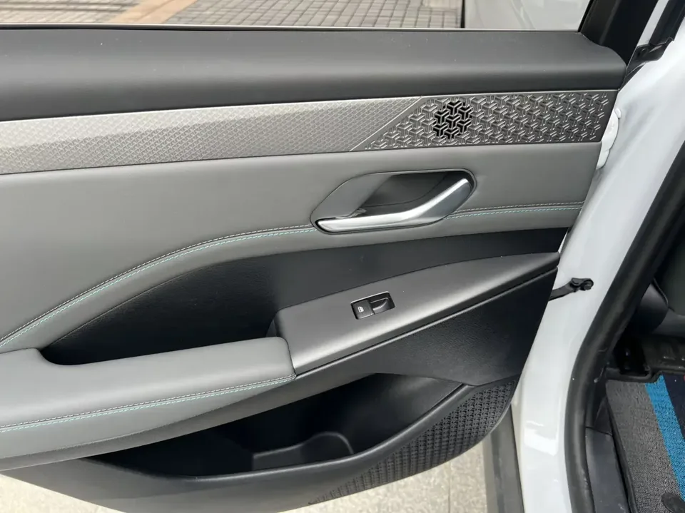 BYD Qin PLUS EV Qin PLUS EV 2025 Smart Driving Edition 510KM Leading Edition 2026 — thumbnail 5