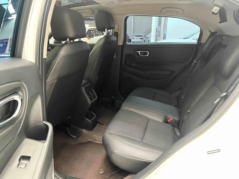 Honda VEZEL Binzhi 2023 1.5L CVT Technology Edition 2023 — thumbnail 5