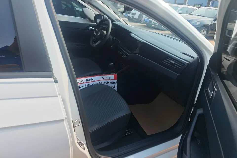 Volkswagen Lavida Lavida 2023 New 1.5L Automatic New Elegant Edition 2025 — thumbnail 3