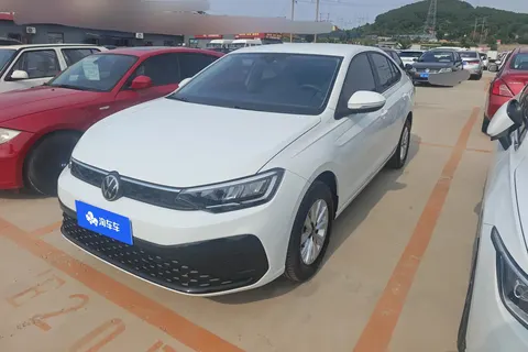 Volkswagen Lavida 2025 купить в Москве