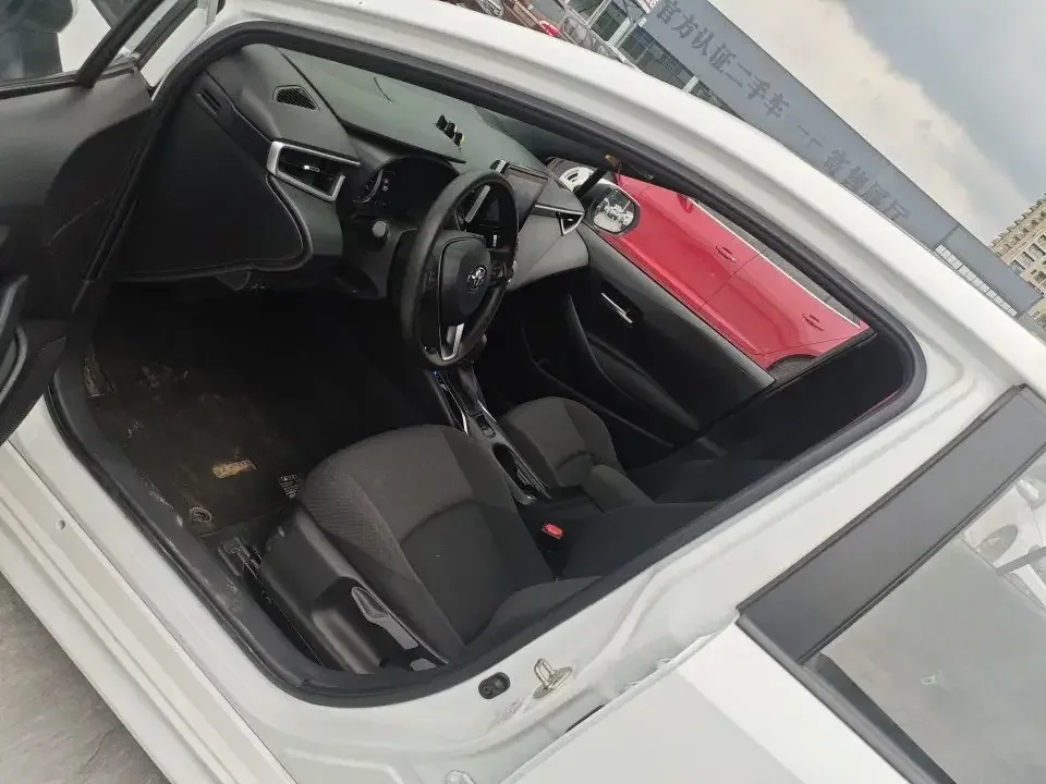 Toyota Levin Lei Ling 2022 185T CVT Deluxe Edition 2022 — thumbnail 4