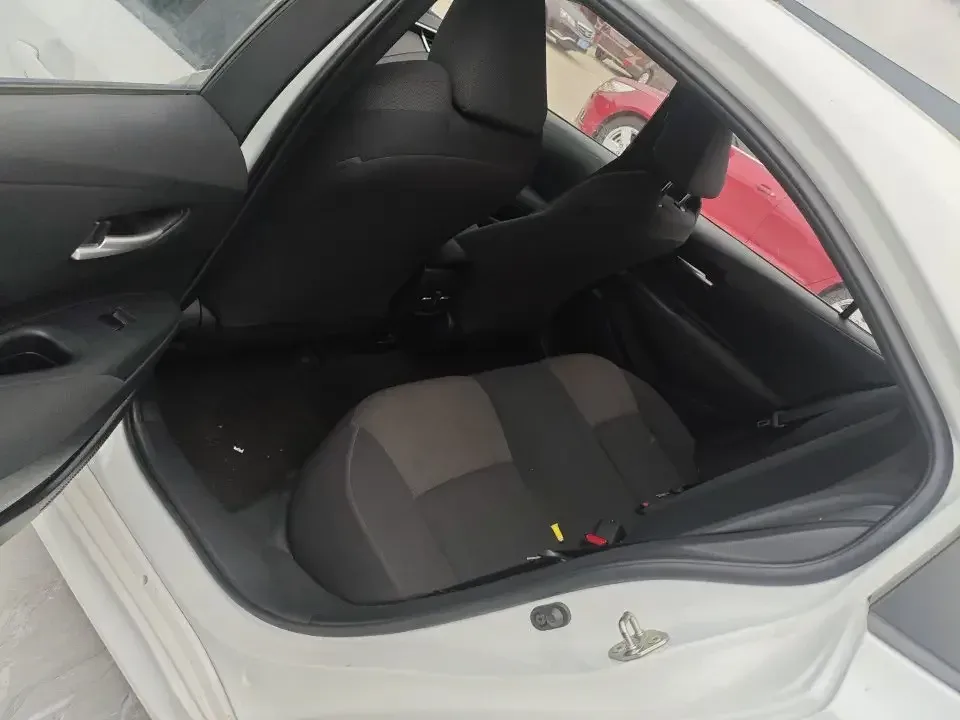 Toyota Levin Lei Ling 2022 185T CVT Deluxe Edition 2022 — thumbnail 5
