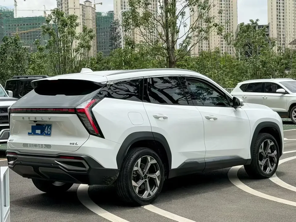 Geely Atlas L Boyue L 2023 1.5TD DCT Premium 2024 — thumbnail 4