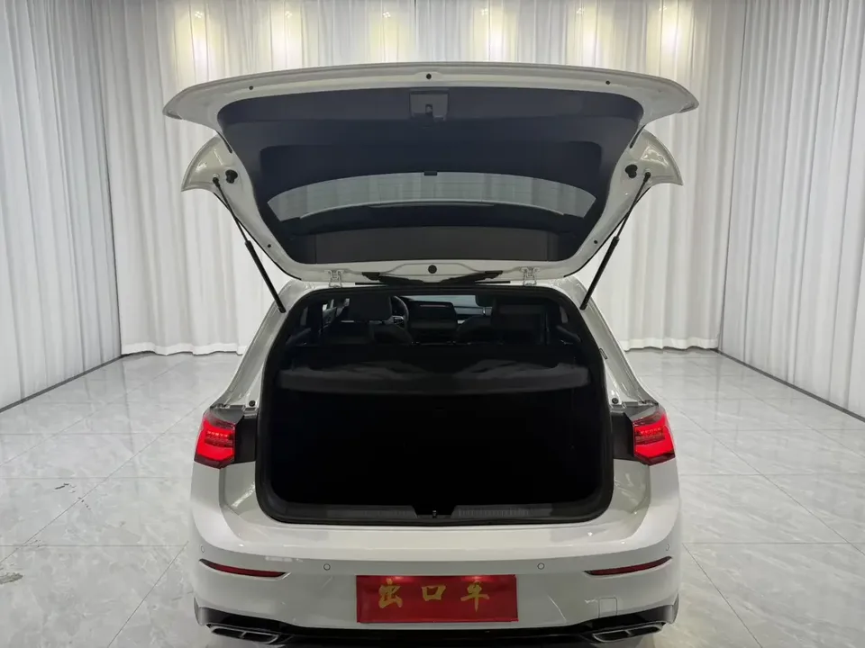 Volkswagen Golf golf 2023 280TSI DSG R-Line 2024 — thumbnail 4