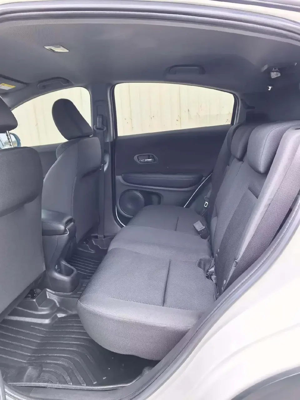 Honda WR-V HondaXR-V 2022 1.5L CVT Obsidian Edition 2022 — thumbnail 3