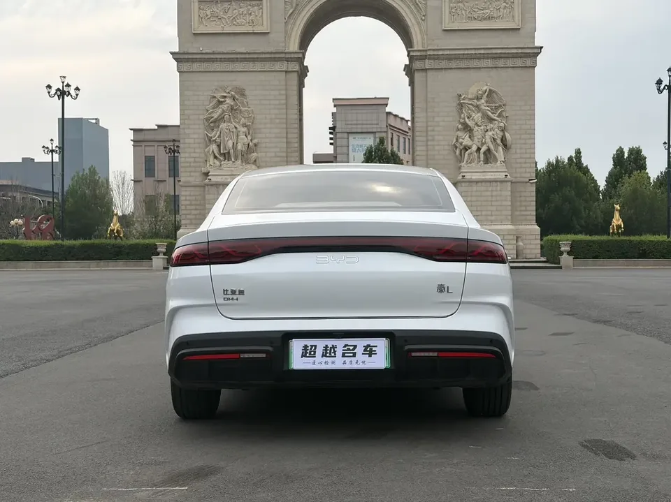 BYD Qin L DM Qin L DM 2026 DM-i 128KM Progressive 2026 — thumbnail 5
