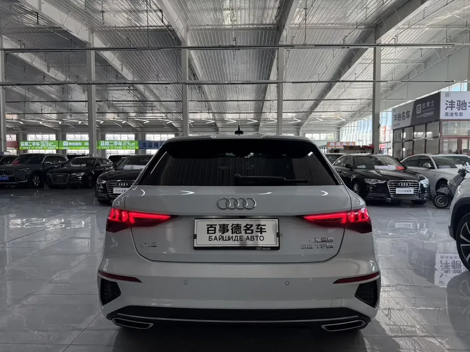 Audi A3 Audi A3 2023 Sportback 35 TFSI Stylish and sporty 2023 — thumbnail 2
