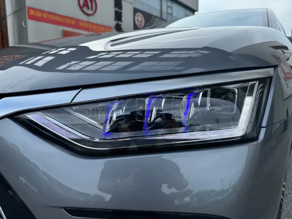 BYD Han DM Chinese DM 2022 DM-i 121KM Premium 2022 — thumbnail 3