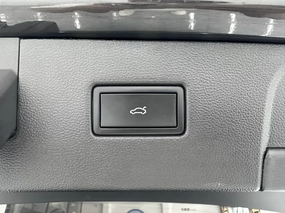 Volkswagen Tayron Tanyue 2020 280TSI 2WD Luxury Smart Edition 2022 — thumbnail 4