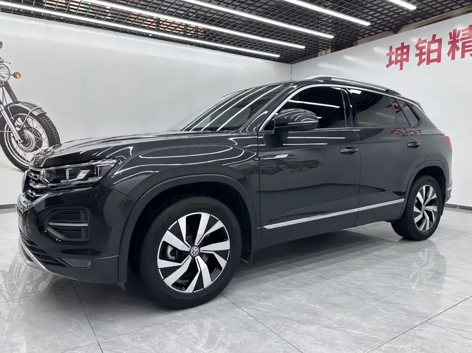 Volkswagen Tayron Tanyue 2020 280TSI 2WD Luxury Smart Edition 2022 — photo 1, buy with delivery to Moscow