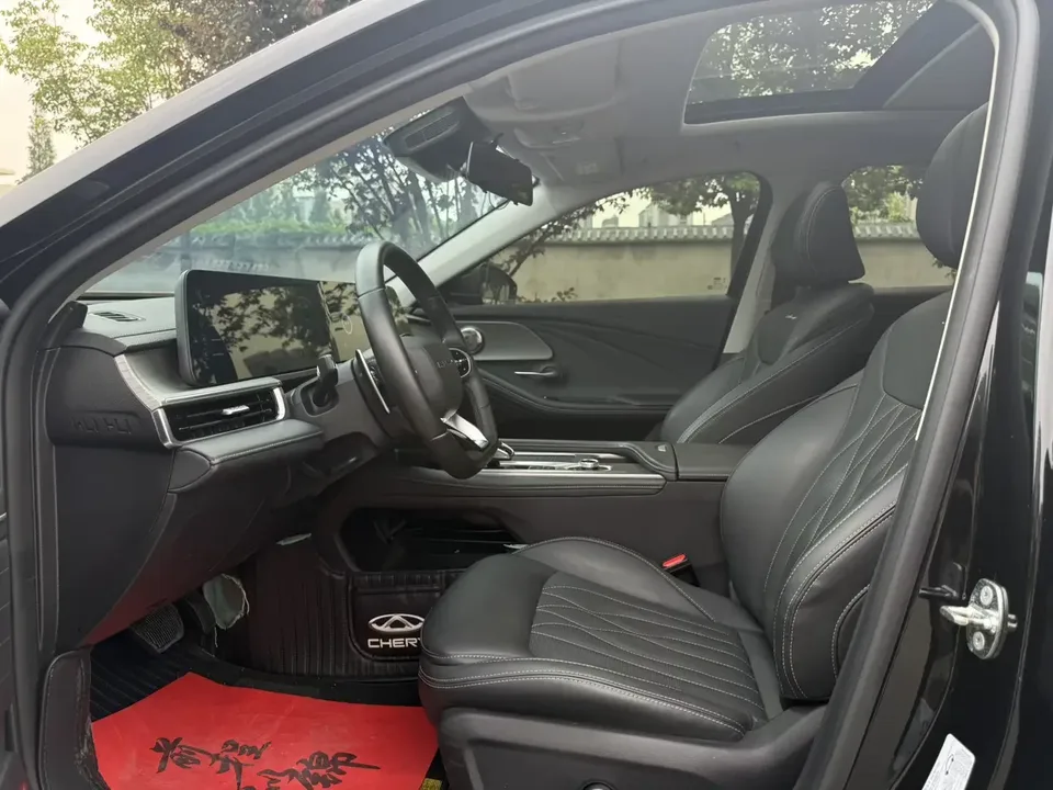 Chery Arrizo 8 Arrizo 8 2022 1.6TGDI DCT 2024 — thumbnail 4
