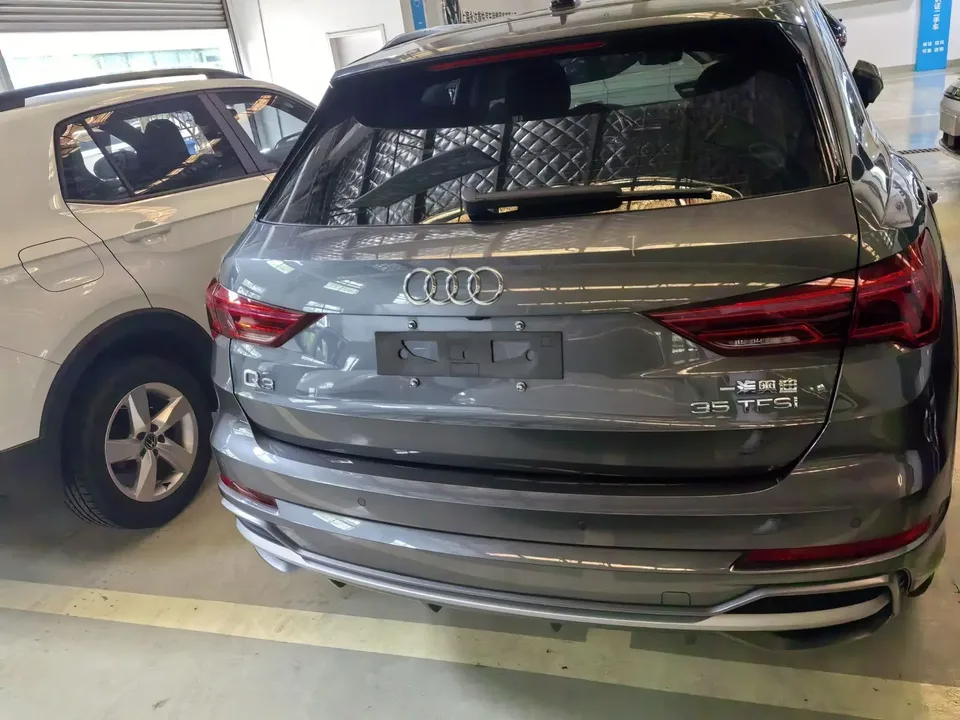Audi Q3 Audi Q3 2022 35 TFSI Stylish Dynamic 2022 — thumbnail 2