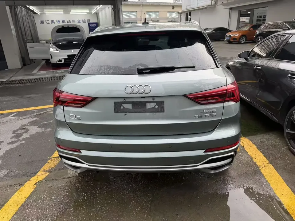 Audi Q3 Audi Q3 2022 35 TFSI Stylish Dynamic 2022 — thumbnail 2