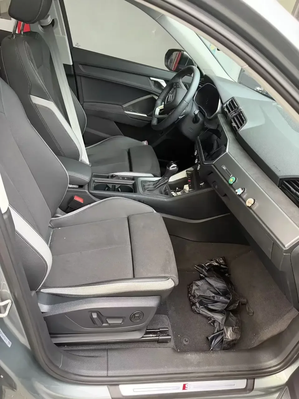 Audi Q3 Audi Q3 2022 35 TFSI Stylish Dynamic 2022 — thumbnail 3