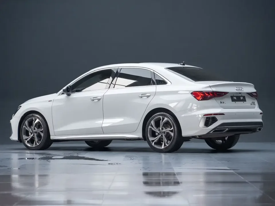 Audi A3 Audi A3 2022 A3L Limousine 35 TFSI Stylish Sports 2022 — thumbnail 2