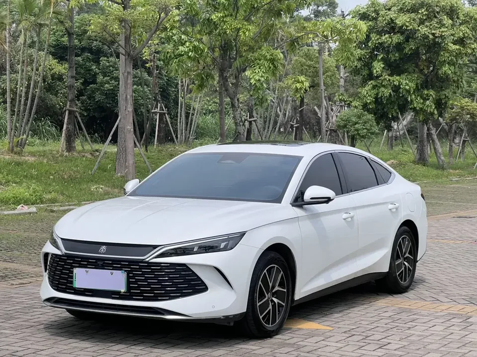BYD Qin L DM Qin L DM 2024 DM-i 120KM Beyond 2025 — photo 1, buy with delivery to Moscow