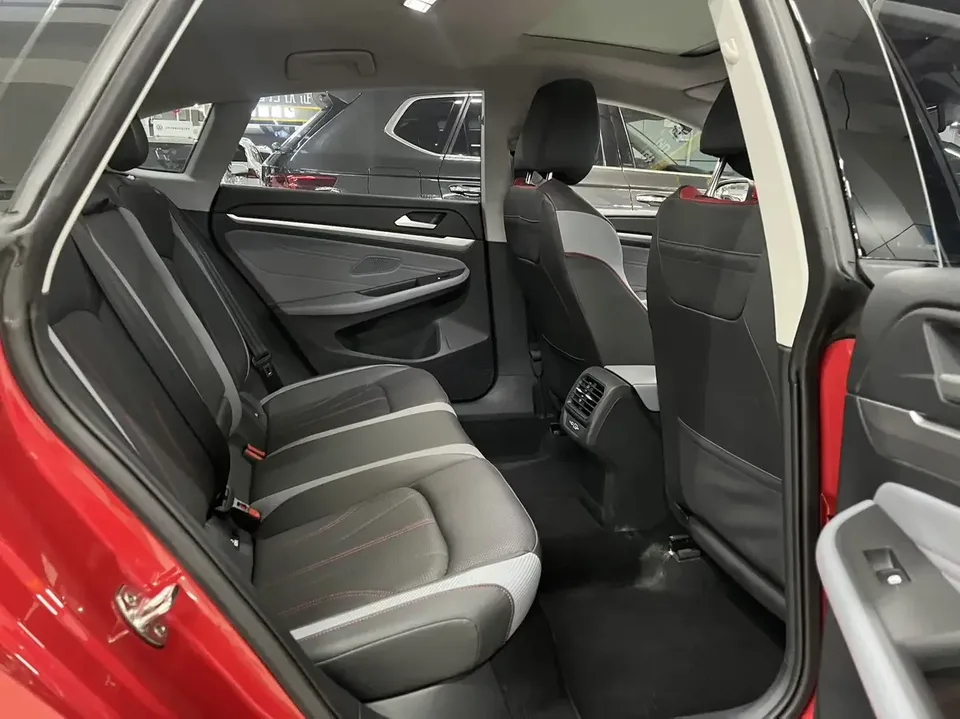 Volkswagen Lamando Lingdu 2023 Lingdu L 280TSI DSG Hot Edition 2023 — thumbnail 4