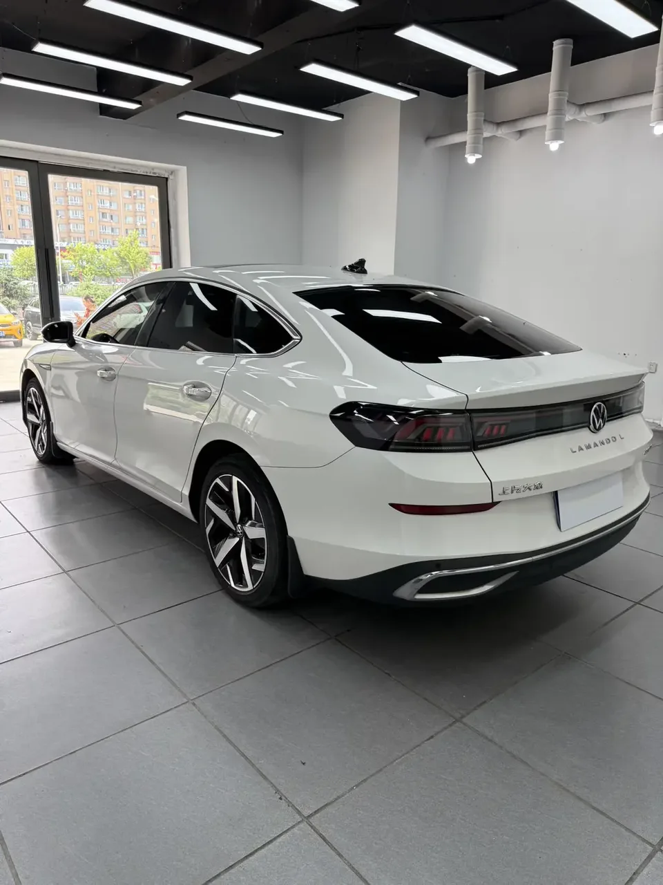 Volkswagen Lamando Lingdu 2022 Lingdu L 280TSI DSG Hot Edition 2022 — миниатюра 2