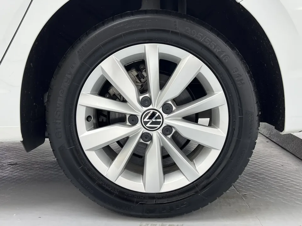 Volkswagen Bora Bora 2021 1.5L Automatic Comfort Smart Connection Edition 2022 — thumbnail 3