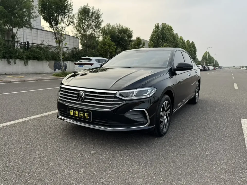 Volkswagen Lavida Lavida 2023 Modified 1.5L Automatic 5 million version 2022 — photo 1, buy with delivery to Moscow
