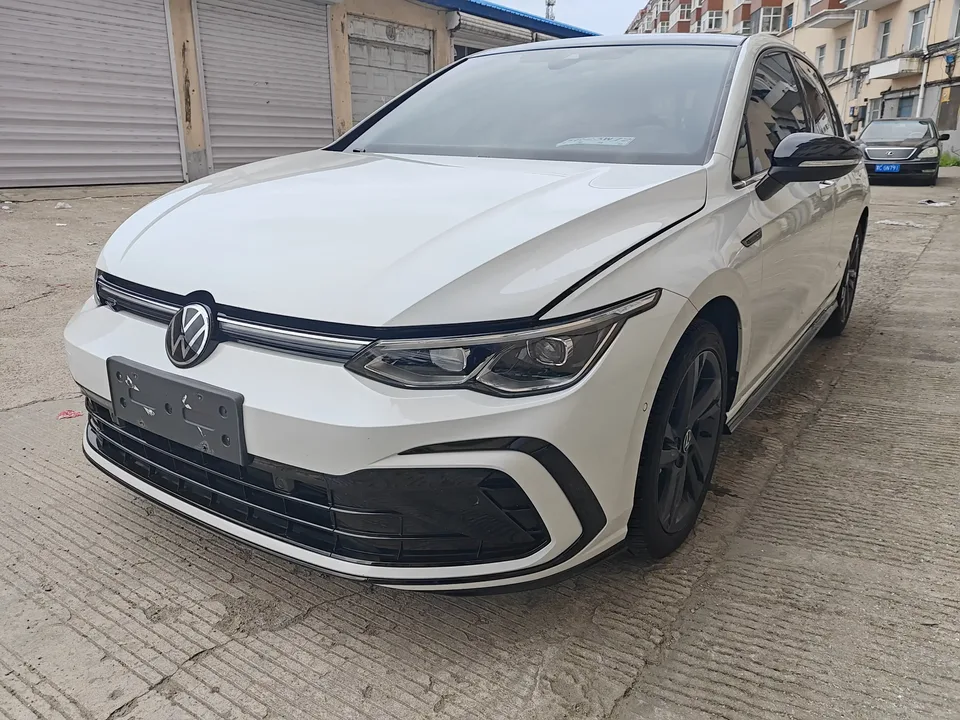 Volkswagen Golf golf 2021 280TSI DSG R-Line 2022 — photo 1, buy with delivery to Moscow
