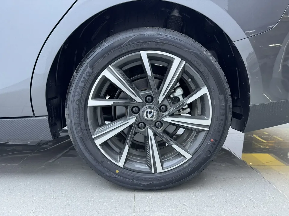 Changan Escape Escape 2025 1.5T DCT 500Bar Premium 2026 — thumbnail 3