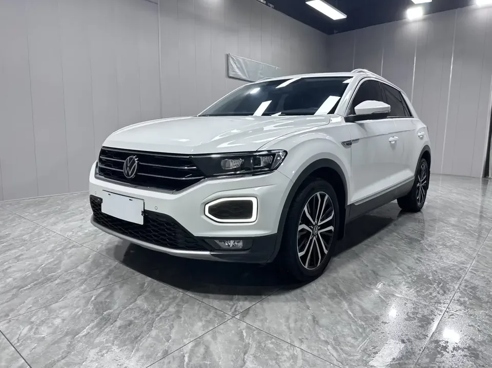 Volkswagen T-Roc TANG 2022 280TSI DSG 2WD Comfort PLUS 2022 — photo 1, buy with delivery to Moscow