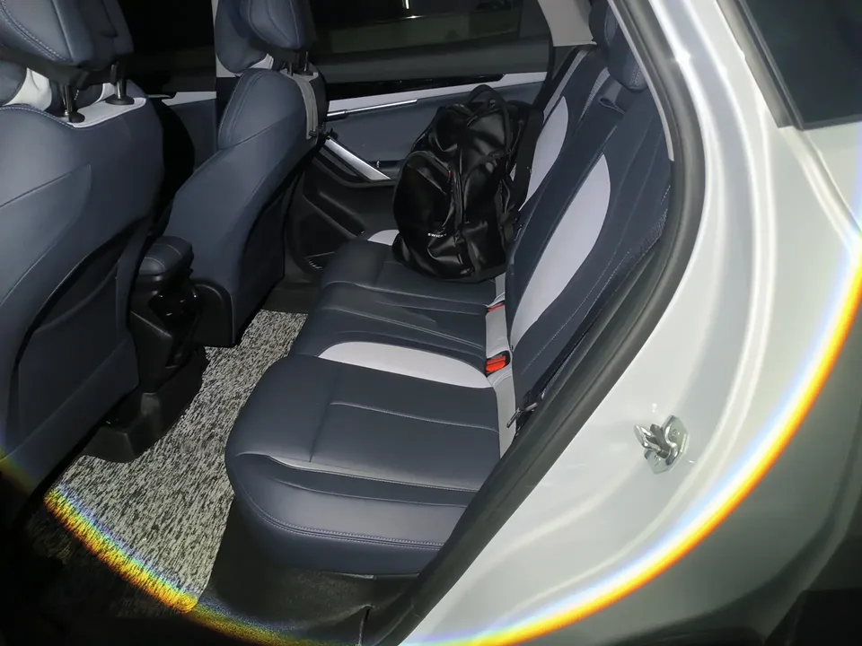 Geely Atlas L Boyue L 2024 1.5TD DCT Premium Edition 2024 — миниатюра 3