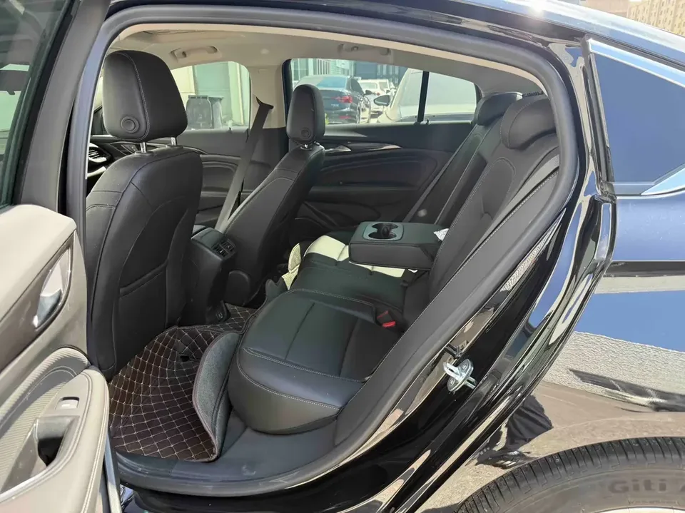 Buick Majesty Majesty 2024 25T Super Edition 2025 — thumbnail 3