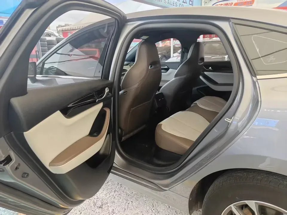 BYD Qin PLUS DM Qin PLUS DM 2024 Honor Edition DM-i 55KM Leading Edition 2024 — thumbnail 3
