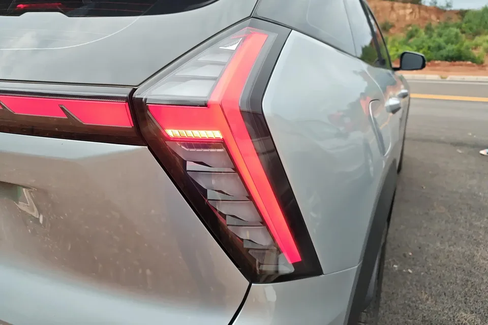 Geely Atlas L Boyue L 2024 1.5TD DCT Longteng Edition 2024 — thumbnail 2