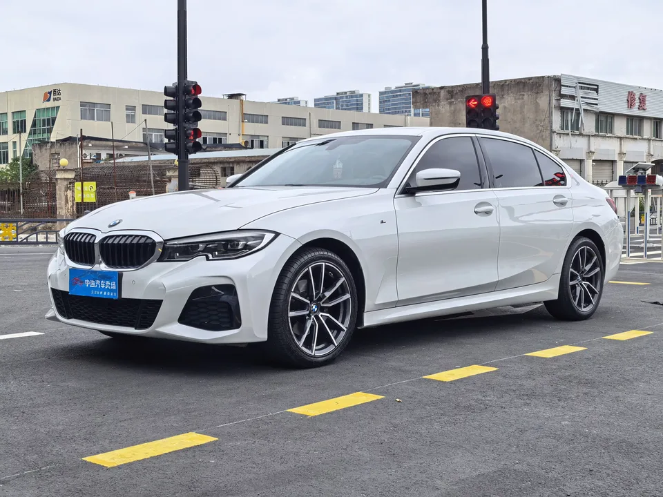 BMW 3 Series BMW 3 Series 2022 320Li M Sport Package 2022 — photo 1, buy with delivery to Moscow