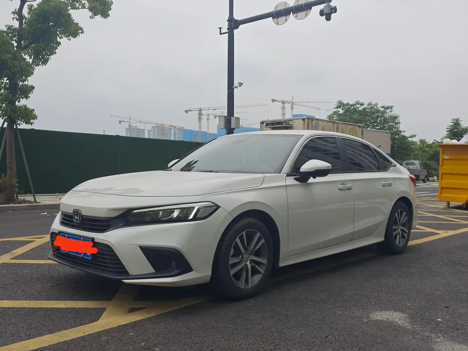 Honda CIVIC Civic 2022 240TURBO CVT Dynamic Edition 2024 — photo 1, buy with delivery to Moscow