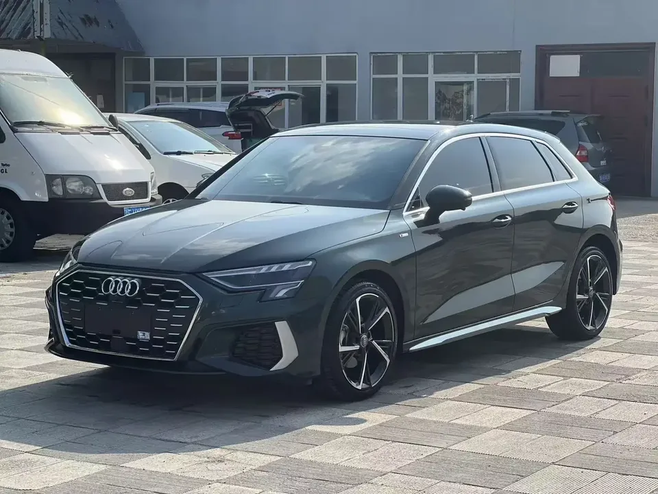 Audi A3 Audi A3 2022 Sportback 35 TFSI Stylish and sporty 2022 — photo 1, buy with delivery to Moscow