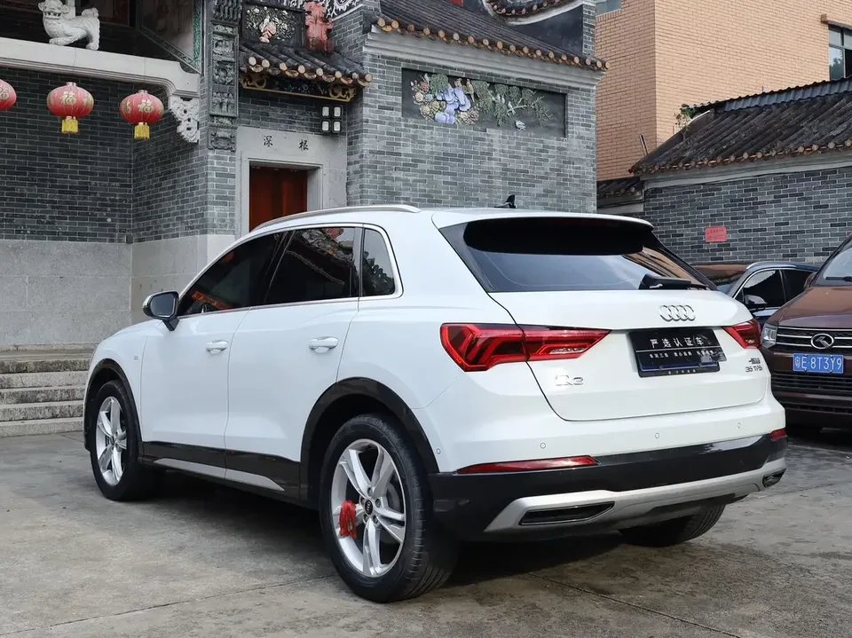 Audi Q3 Audi Q3 2022 35 TFSI Progressive Dynamic 2022 — миниатюра 2