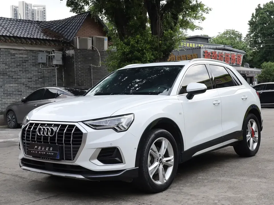 Audi Q3 Audi Q3 2022 35 TFSI Progressive Dynamic 2022 — фото 1, купить с доставкой в Москву
