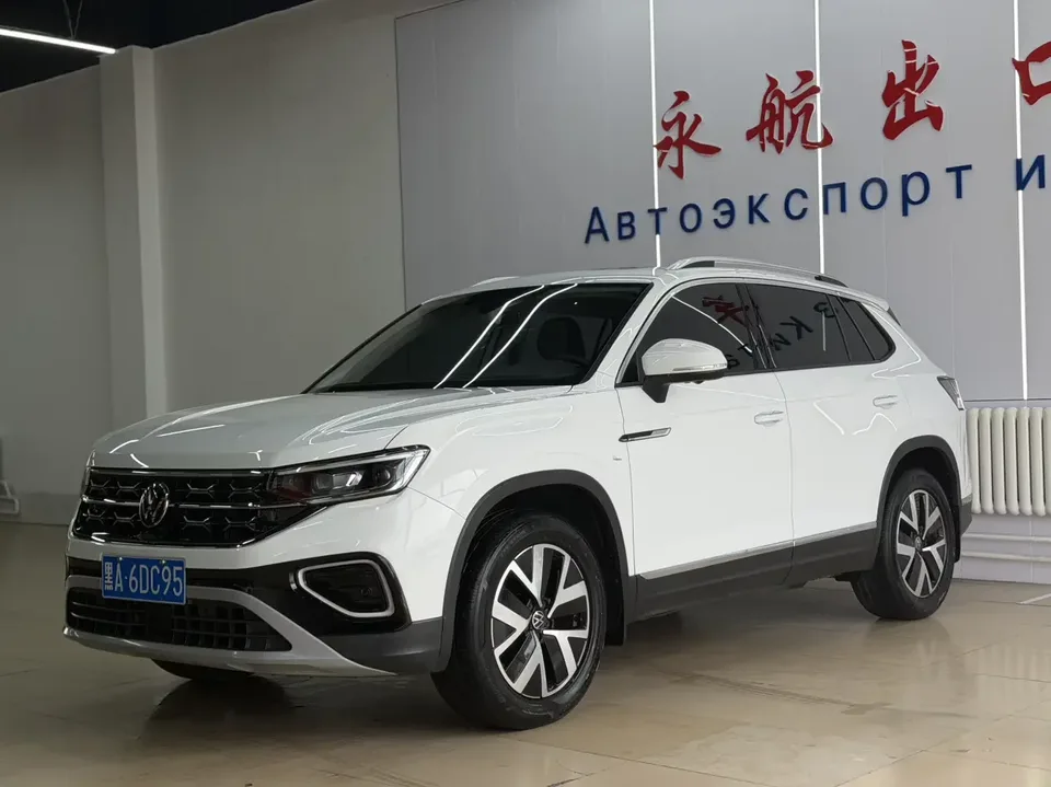 Volkswagen Tayron Tanyue 2023 280TSI 2WD Luxury Plus Advanced Edition 2023 — photo 1, buy with delivery to Moscow