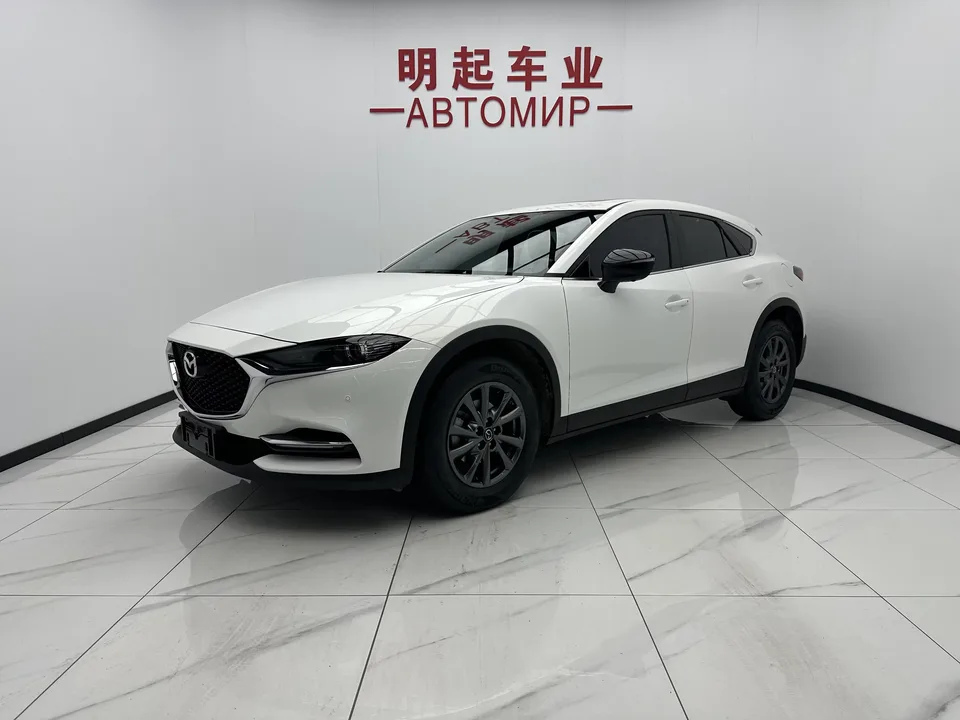 Mazda CX-4 Mazda CX-4 2021 2.0L 2WD Blue Sky Vitality Edition 2023 — photo 1, buy with delivery to Moscow